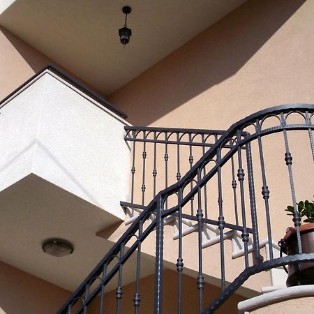 Cvita Apartments Трогір Екстер'єр фото