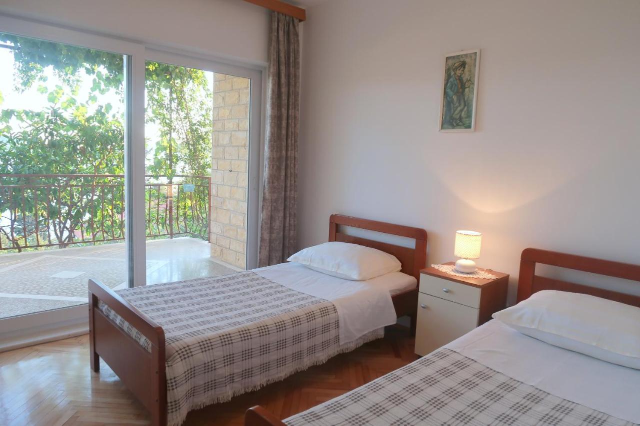 Cvita Apartments Трогір Екстер'єр фото