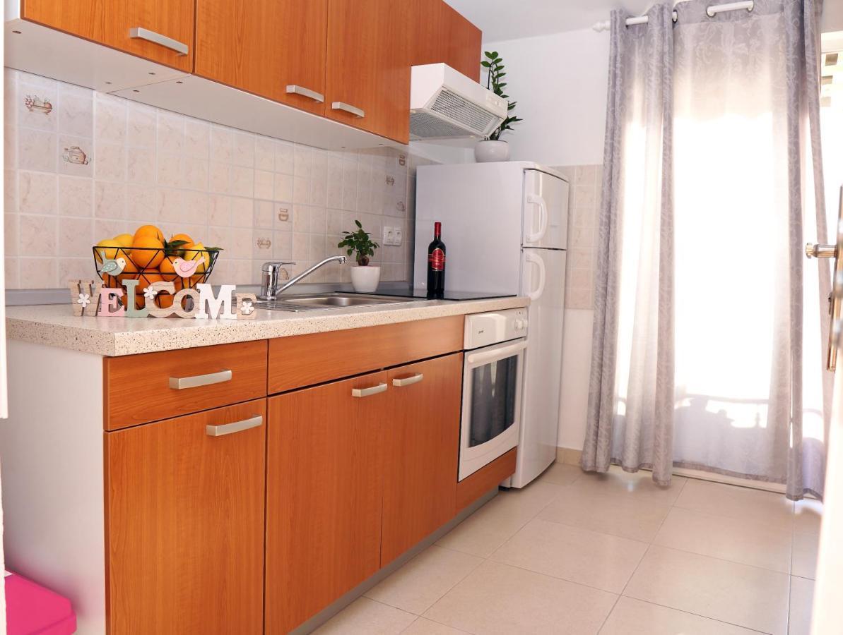 Cvita Apartments Трогір Екстер'єр фото
