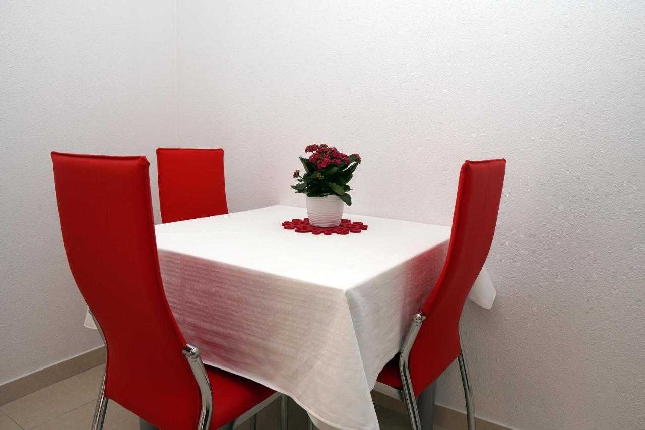 Cvita Apartments Трогір Екстер'єр фото